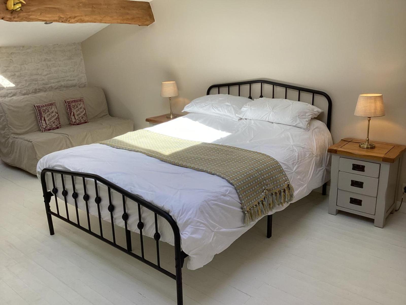 La Ruche Bed & Breakfast Paizay-Naudouin-Embourie Екстериор снимка